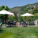 Lanterna Apartment *