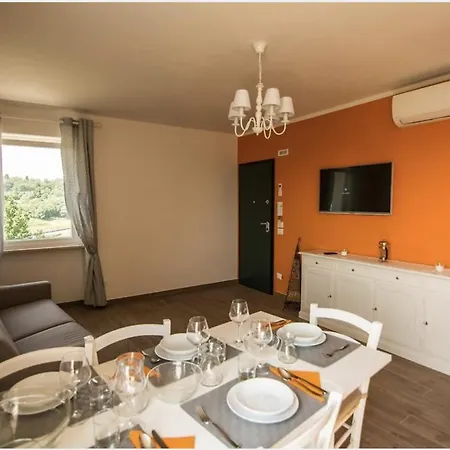 Lanterna Apartment