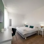 Lanterna Apartamento