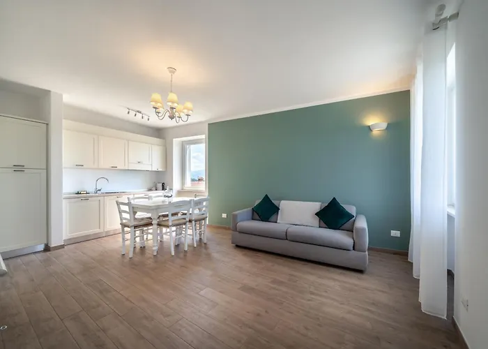 Lanterna コステロマーノ